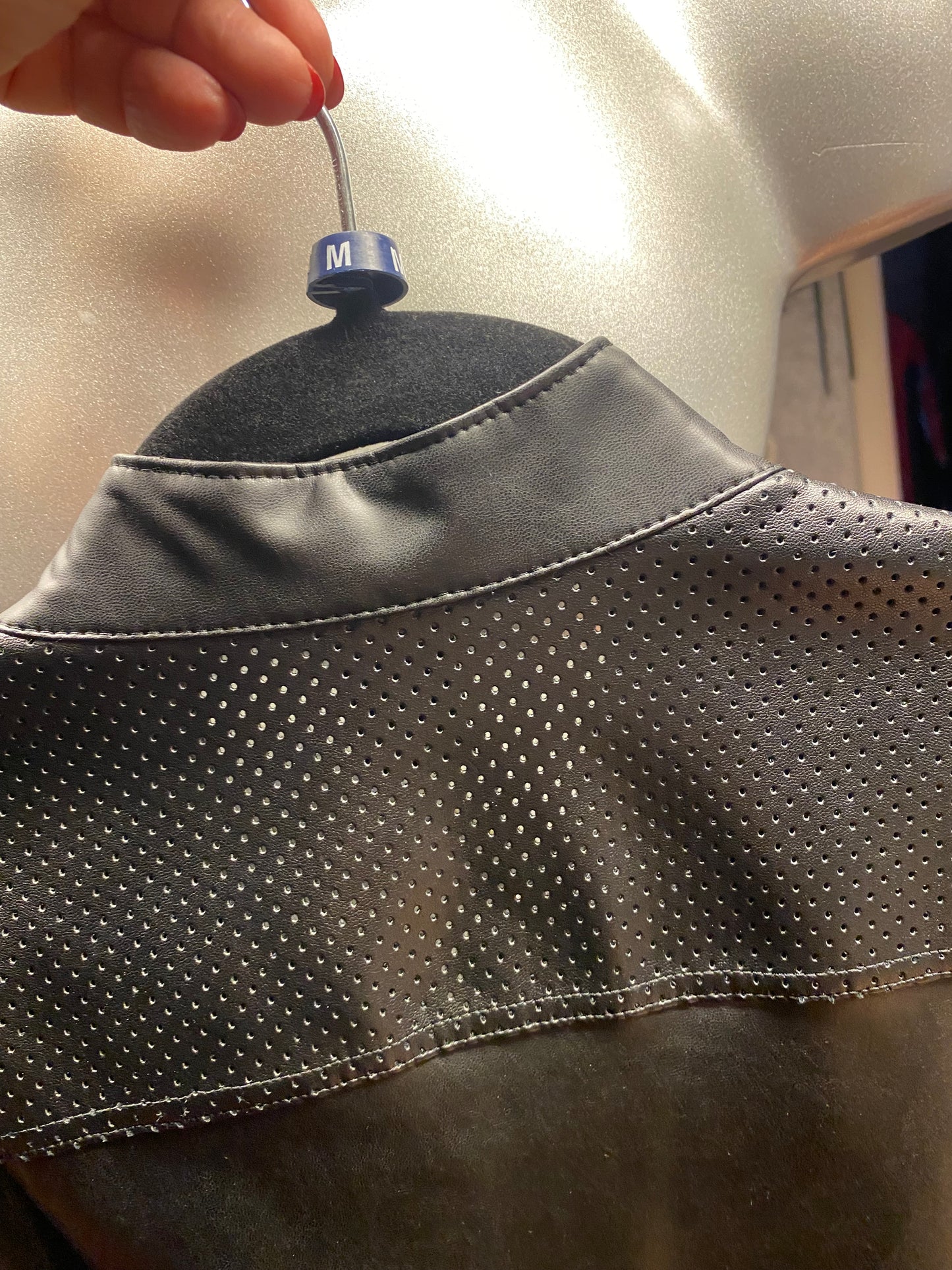 Stehkragen Weste mit Zipper CONYXO aus