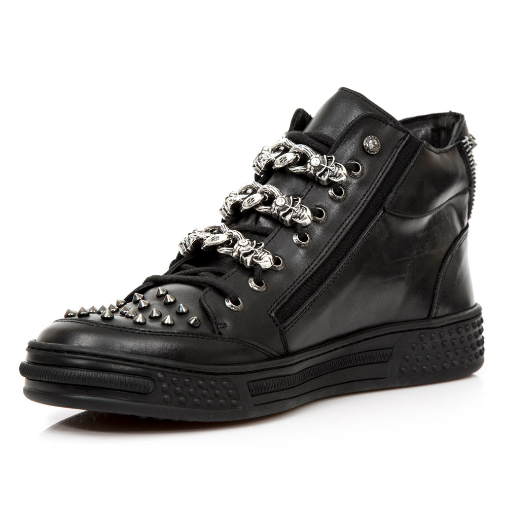Hoher Sneaker mit Totekopfdekor von NEW ROCK