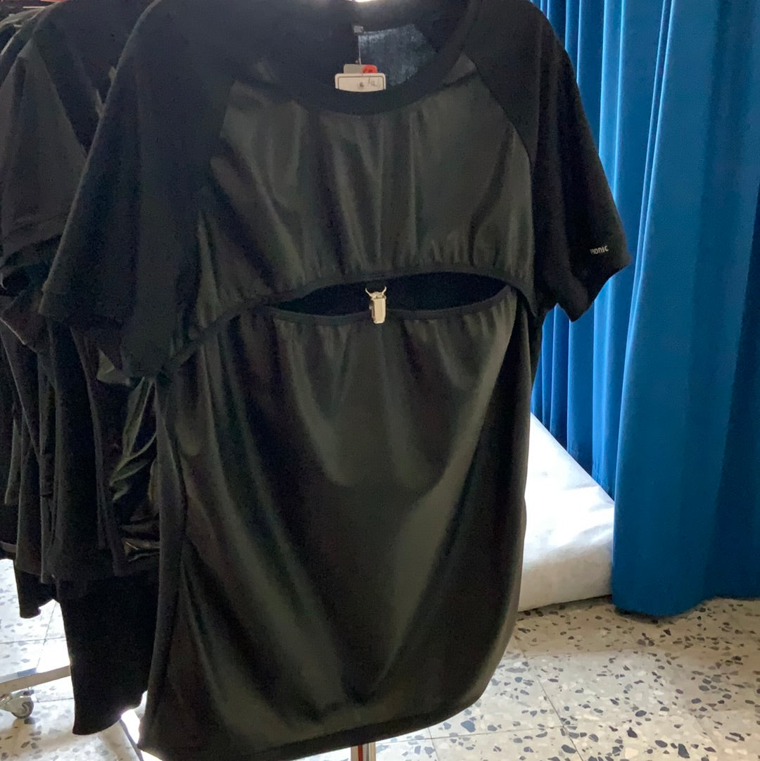 Shirt mit Brustöffnung