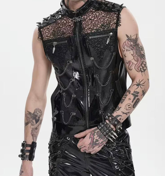 Lackweste „MODERN GOTHIC „ mit transparenten Netzeinsätzen, Ketten und Nieten
