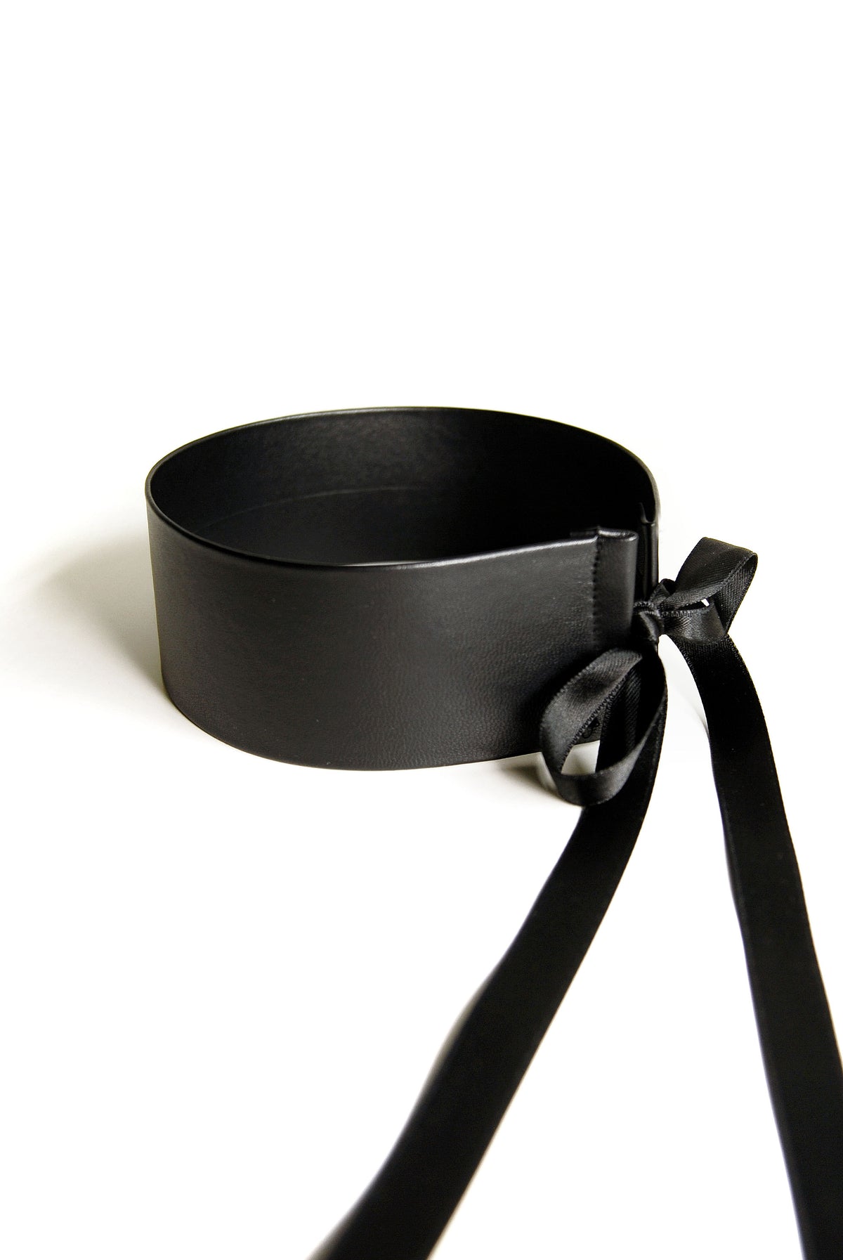 Halsband „Big Black Illusion“