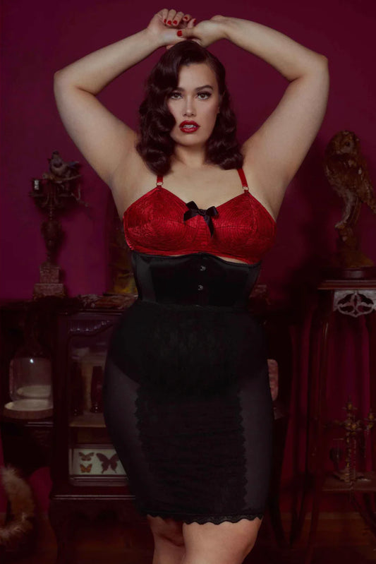 Geschnürter Lingerie Rock von Bettie Page